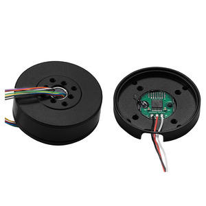 Moteur servo à faible vitesse BLDC plat à trou central de 8 mm, stabilité pour les systèmes de panoramique/inclinaison précis dans les caméras de drones et la robotique - Product Image 1