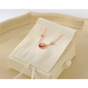 Emballage à rabat en velours de daim doré pour bijoux, directement de l'usine, pour le stockage d'anniversaire et la vente en gros, disponible immédiatement - Product Image 1