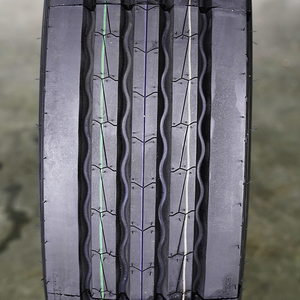 ยางรถบรรทุก 295/80R22.5 TBR ระยะทางไกล ประสิทธิภาพสูง ยางแบบไม่มียางใน Pneu 295 80 22.5 - Product Image 2