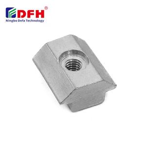 Din Standard M4/M5/M6 Fente de fixation rapide 8 Écrou coulissant en acier au carbone M5 zingué pour profilés à rainure en T - Product Image 1