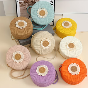 Bolsa Transversal de Palha Redonda Estilo Boêmio para Meninas, com Design Geométrico Aberto, Ideal para Férias na Praia – Atacado - Product Image 1