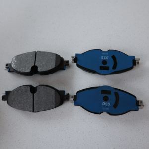 Tự động phụ tùng phá vỡ <span class=keywords><strong>Pad</strong></span> hệ thống phanh xe đĩa phía trước phanh <span class=keywords><strong>Pad</strong></span> gốm brakepad d1760 cho xe ô tô <span class=keywords><strong>8v0</strong></span> <span class=keywords><strong>698</strong></span> <span class=keywords><strong>151</strong></span> - Product Image 2