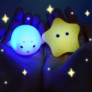 Jouets de bain pour bébés en gros, lumières LED colorées changeantes et étanches pour la baignoire, cadeau d'anniversaire pour garçons et filles - Product Image 2