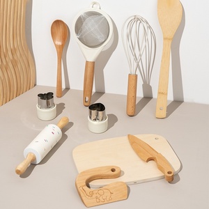 Lot de 10 ustensiles de <span class=keywords><strong>cuisine</strong></span> en bois pour enfants, jeu d'imitation, comprenant couteau, planche à découper, légumes et fruits, pour les 0-24 <span class=keywords><strong>mois</strong></span>, éducatif - Product Image 2