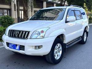 <span class=keywords><strong>Prado</strong></span> Clásico Usado: <span class=keywords><strong>2005</strong></span> 4.0 <span class=keywords><strong>GX</strong></span> Auto de Lujo, Poco Kilometraje, Leyenda 4x4 - Product Image 2