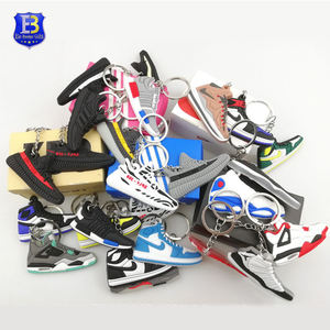 Personalizzato Pvc Scarpa Da Tennis <span class=keywords><strong>Jordan</strong></span> Keychain del Pattino Con Il Prezzo di Fabbrica - Product Image 2