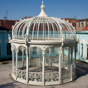 Custom Outdoor Hoge Kwaliteit Tuin Versieren Victoriaanse Stijl Grote Ronde Metalen Jas Wit Ijzeren Smeeddeur & Raam Hek Tuinhuisje - Product Image 4