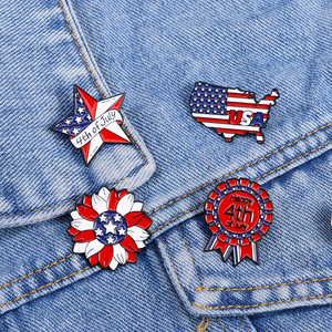 Pin de Esmalte Suave del 4 de Julio de los Estados Unidos de América para el Día de la Independencia, Recuerdo, Insignia de Metal, Pin de Solapa con <span class=keywords><strong>Mapa</strong></span> de la Bandera de las Estrellas de EE. UU. - Product Image 1