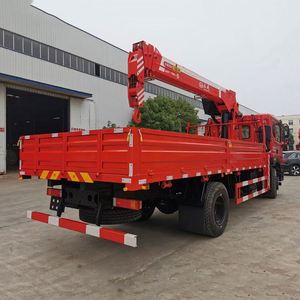 Camion grue de fret Dongfeng Huashen T5 4x2 avec flèche télescopique Changwei de 8 tonnes - Product Image 5