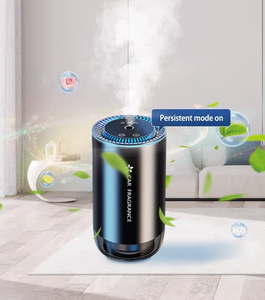 <span class=keywords><strong>D</strong></span>ésodorisant de voiture de haute qualité Spray <span class=keywords><strong>d</strong></span>ésodorisants en vrac <span class=keywords><strong>D</strong></span>ésodorisant de parfum de voiture Aroma Therapy Diffuseur <span class=keywords><strong>Purificateur</strong></span> <span class=keywords><strong>d</strong></span>'<span class=keywords><strong>air</strong></span> de voiture - Product Image 4