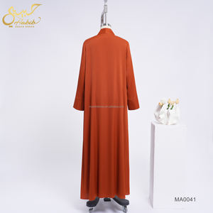 Set Abaya Aperto in Due Pezzi per Donna Personalizzato OEM ODM in Raso Stropicciato con Abito Interno - Product Image 5