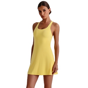 Robe de tennis plissée fluide à col en V sexy pour femmes, idéale pour le sport, le golf, l'entraînement, les mini-robes d'été - Product Image 1