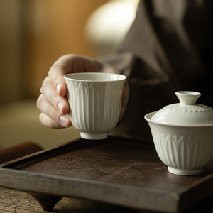 Ding Kiln White Lotus Petal Ceramic Master Cup Personal Tea Cup Kung Fu Tasting Cup Single Cup Dehua Porcelain - Product Image 3