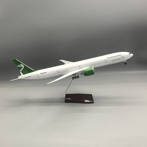 Modèle d'avion en résine Boeing 777-300ER de Turkmenistan Airlines à l'échelle 1/158, 47 cm, avec trains d'atterrissage - Product Image 1