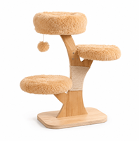 Nouveau modèle d'arbre à chat en bois de luxe avec lit isolant intégré et griffoir, doté de balles interactives suspendues