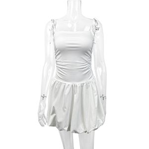 Nouvelle Robe Courte Sexy et Tendance à Bretelles Fines, Idéale pour l'Été - Product Image 4