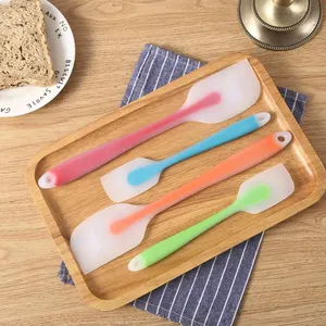 Toptan pişirme aracı isıya dayanıklı silikon spatula mini krem kazıyıcı mutfak için