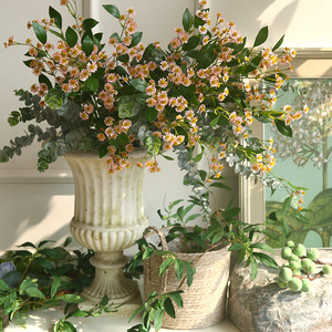 ดอกคาโมมายล์ประดิษฐ์จากไหมสีขาวเหลือง ยี่ห้อ Yihua Floral Art สำหรับตกแต่งบ้านและจัดงานแต่งงาน - Product Image 2