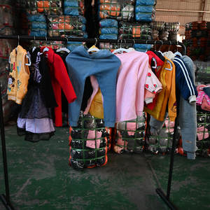 Vestiti usati per bambini misti invernali vestiti per bambini di alta qualità <span class=keywords><strong>abbigliamento</strong></span> di seconda mano all'ingrosso - Product Image 4