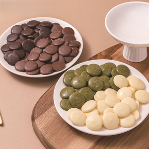<span class=keywords><strong>Pépites</strong></span> <span class=keywords><strong>de</strong></span> <span class=keywords><strong>chocolat</strong></span> noir et <span class=keywords><strong>blanc</strong></span> en gros, <span class=keywords><strong>chocolat</strong></span> matcha pour les pâtisseries et les biscuits des boutiques <span class=keywords><strong>de</strong></span> desserts - Product Image 1