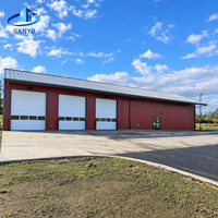 Bâtiment en acier préfabriqué pour garage de véhicules de station de pompiers avec une disposition rectangulaire et un toit à ossature droite