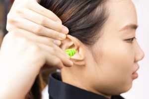 Pabrik Grosir Pelindung Telinga Anti Bising Tanpa Tali yang Dapat Digunakan Kembali Produsen Penutup Telinga Renang Silikon Super Lembut Tahan Air - Product Image 6