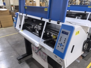 Impresora DTF I3200 XP600 con cabezales, impresora digital de 60 cm para película PET, transferencia térmica de gran tamaño, máquina secadora vibratoria para transferencia DTF en stock - Product Image 4