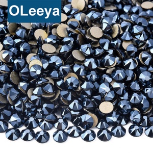 OLeeya Vente en gros de strass en verre de qualité supérieure 2088 Cristal 16 Facettes Xirius AB avec fond doré et dos plat pour robes de mariée - Product Image 1