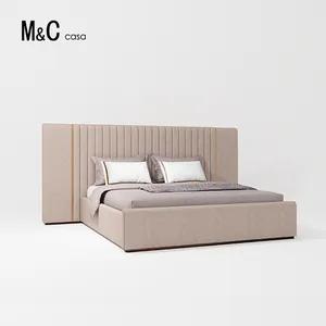 מיטת קינג סייז מסגרת עץ מיטת קינג סייז מרופד עם רגלי נחושת עור אמיתי חדר שינה יוקרתי