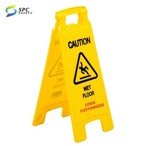 Cône de signalisation de sécurité imprimable en plastique jaune, à quatre faces, en forme de pyramide carrée, antidérapant, pour avertissement de sol mouillé, avec panneau d'affichage supérieur - Product Image 5