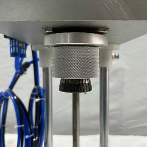 Machine de pressage semi-automatique pour bouteilles en verre et en plastique, miel, huiles, parfums, cosmétiques, savon, crème, shampoing - Product Image 4