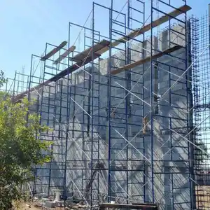 China Scaffolding Manufacturers Construction Building Powder Coated Walk Through Mason Ladder Frame Scaffold