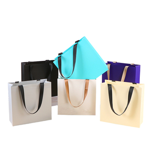 Hot Bán Thời Trang Túi Giấy Thư Mô Hình Vàng Nâu Quần Áo Giày Gif Mua Sắm Bao Bì Túi Lớn Màu Đen Túi Giấy Cho Cửa Hàng - Product Image 2