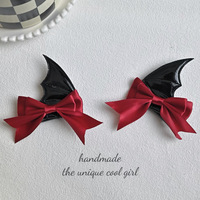 Jiamu noir petit diable ailes de chauve-souris pinces à cheveux Halloween papillon rouge chapeaux Lolita gothique fille chaude accessoires de cheveux