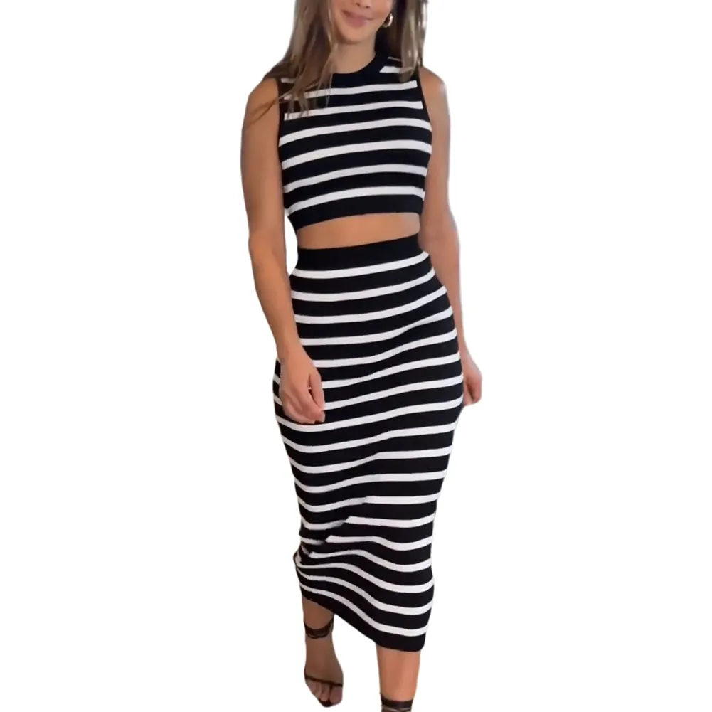 Groothandel Gestreepte Print Tweedelige Outfit Crop Top En Lange Rok Set Voor Dames Elegant