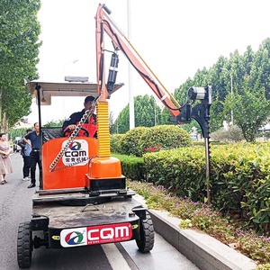 Taille-haie autoporté professionnel électrique à batterie robuste pour l'entretien des parcs municipaux et l'aménagement paysager - Product Image 6