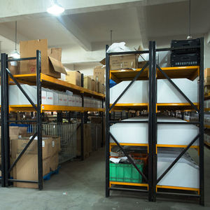 Scaffali e scaffali per attrezzature di magazzino leggere per lo stoccaggio e l'impilamento efficienti - Product Image 5