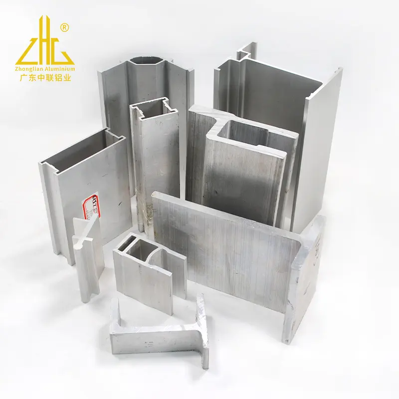 6063 grande extrusion en aluminium industrielle faite sur commande d'usine de profil en aluminium, profil en aluminium industriel extrudé 6061 6082