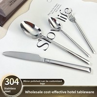 Couteau et fourchette à steak modernes en acier inoxydable 304 OEM/ODM pour la maison et la restauration, personnalisables avec logo, vente en gros