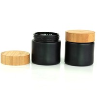 Kendi kaca tahan anak Logo ukiran kustom dengan tutup bambu kayu ek Acacia