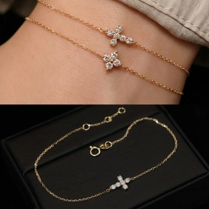 Juego de Joyería con Cruz de Diamantes Cultivados en Laboratorio en Oro Sólido de 18K Xinfly |   Pulsera y Pendientes Minimalistas y Elegantes para Mujer |   VVS DE |   AU750 - Product Image 4