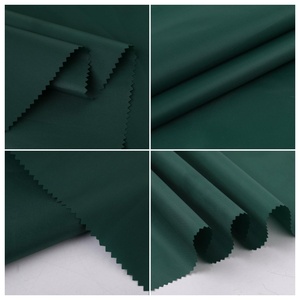 Tissu en taffetas enduit imperméable résistant aux UV avec couche réfléchissante argentée pour tentes, auvents et housses d'extérieur - Product Image 4