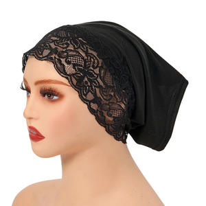 Turbante Etnico in 8 Colori per Donne Musulmane, Cappello Semplice Tinta Unita con Pizzo, Copricapo in Poliestere, Bandana - Product Image 3