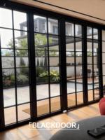 Puertas Plegables Francesas Modernas de Aluminio con Rotura de Puente Térmico de Alta Resistencia para Balcón, Jardín, Centro Comercial y Puertas Exteriores de Hotel