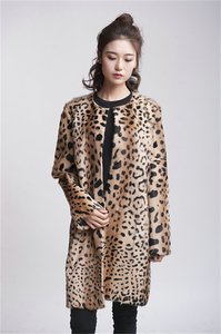 Abrigo de lana de oveja personalizado para <span class=keywords><strong>mujer</strong></span>, diseño sin cuello, lana de Cachemira, invierno, piel de oveja, estampado de leopardo, novedad de <span class=keywords><strong>2022</strong></span> - Product Image 2