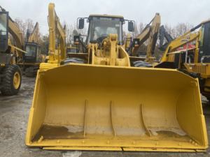 Machinerie de chantier d'occasion CATERPILLAR CAT 996H Chargeuse sur pneus d'occasion Grande benne Conforme aux normes SAE et ISO - Product Image 4