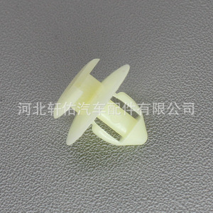 Xuanyou Auto Parts Automotive <b>Clip</b> Plastic Single Size For Iveco Eurode Car Door Panel Lining Repair - Product Image 2