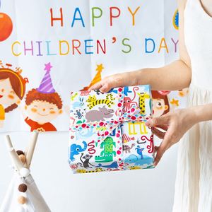 Rollo de papel de regalo personalizado de lujo de 43*300cm para regalo, 80g, lleno de espíritu juvenil, venta al por mayor - Product Image 5