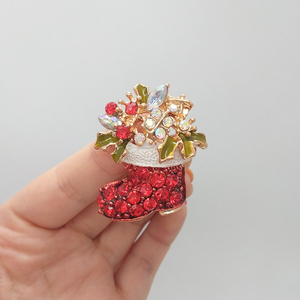 Broche de Navidad con diseño de Papá Noel y Ciervo <span class=keywords><strong>Sika</strong></span>, con pedrería - Product Image 6