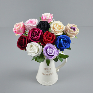 ดอกกุหลาบผ้าไหมกำมะหยี่ ก้านยาว สัมผัสเหมือนจริง สีขาว สำหรับตกแต่งงานแต่งงาน ลดราคาพิเศษ - Product Image 4